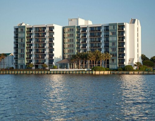 Bourbon Beach by Five Star Properties, Забронировать  Дестин Emerald Coast