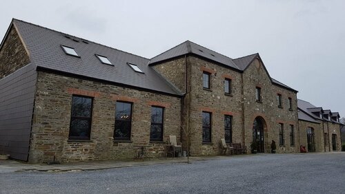 Llety Cynin, Book Pension Saint Clears Carmarthenshire