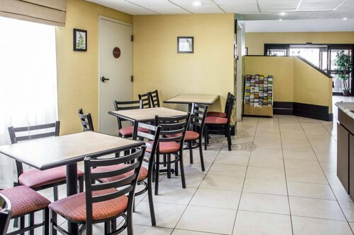 Sleep Inn Wytheville I-77 and I-81, Book Hotel Hoteller i Virginia med parkering, Parkering