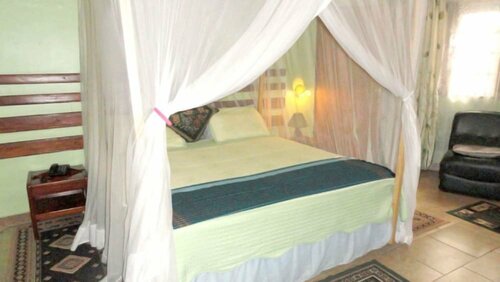 Athina Club House, Rezervasyon Otel Kampala Uganda