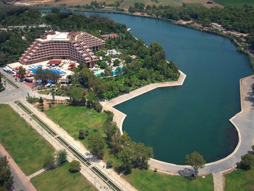Megasaray Resort Side, Забронировать Курортный отель Отели Сиде с бассейном, рядом с Озеро Титреенгёль, Бассейн