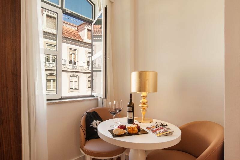 Voco The 7 Lisbon by Ihg