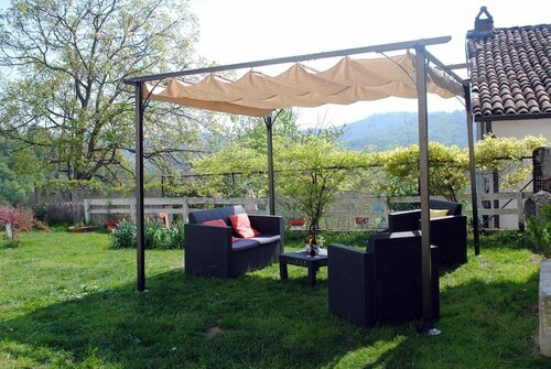 La Favola B&B, Đặt Nhà nghỉ có bữa sáng Khách sạn tại Piemonte có Bãi đậu xe, Bãi đậu xe