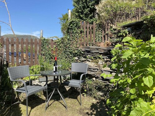 Ty Cynon, Book Feriehus Hoteller i Gwynedd med parkering, Parkering