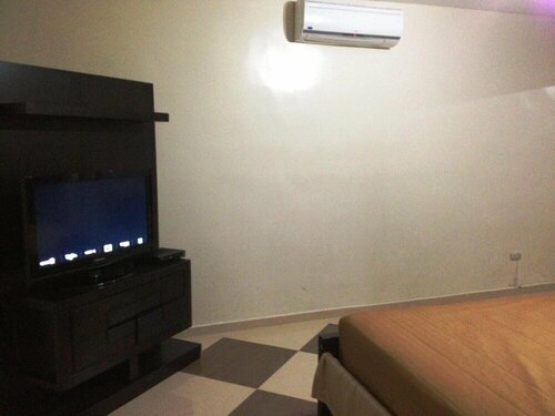 Aparta Hotel Roma II, Забронировать Апарт-отель Апарт-отели Санто-Доминго, рядом с Mercado Modelo, Апарт-отель
