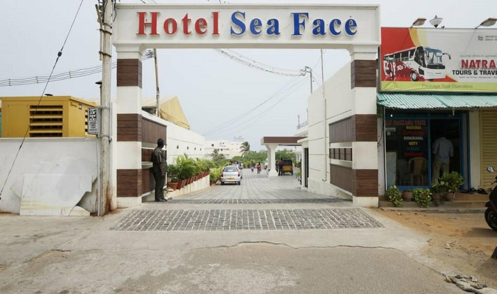 Hotel Sea Face