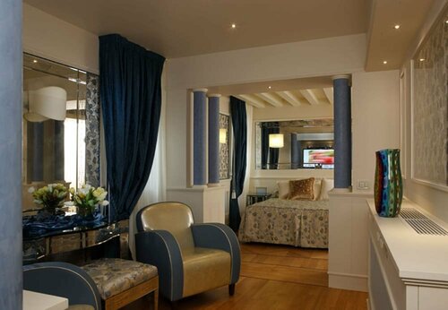 Bellevue Luxury Rooms - San Marco Luxury, Забронировать Отель «постель и завтрак» Отели Венеции 4 звезды, рядом с Театр Россини, 4*