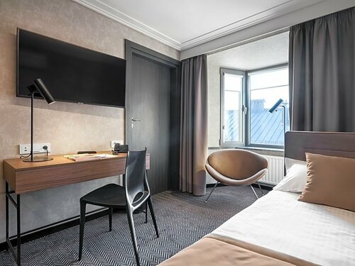 Hotel Logos Kraków, Забронировать Отель Отели Кракова с бассейном, рядом с Церковь Святого Марка, Бассейн