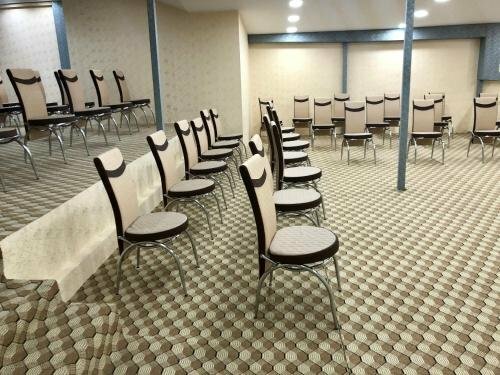 Hotel Fuat, Забронировать Отель Отели Озера Вана с парковкой, Парковка