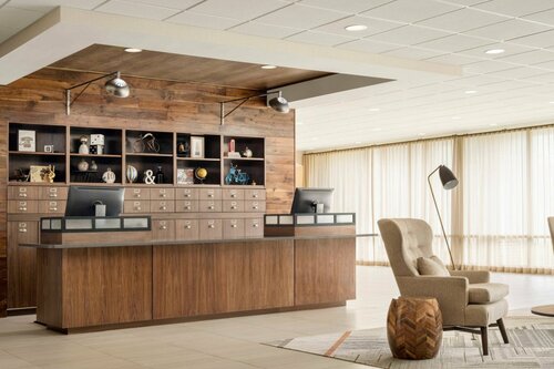 Four Points by Sheraton Deadwood, Забронировать Отель Дедвуд Black Hills National Forest, рядом с Lucky 8 Casino