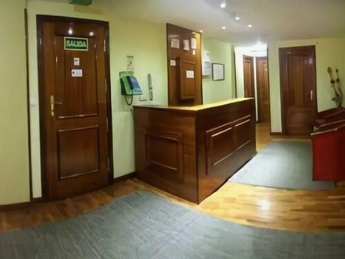 Hostal Arlanzón, Забронировать Отель Бургос 