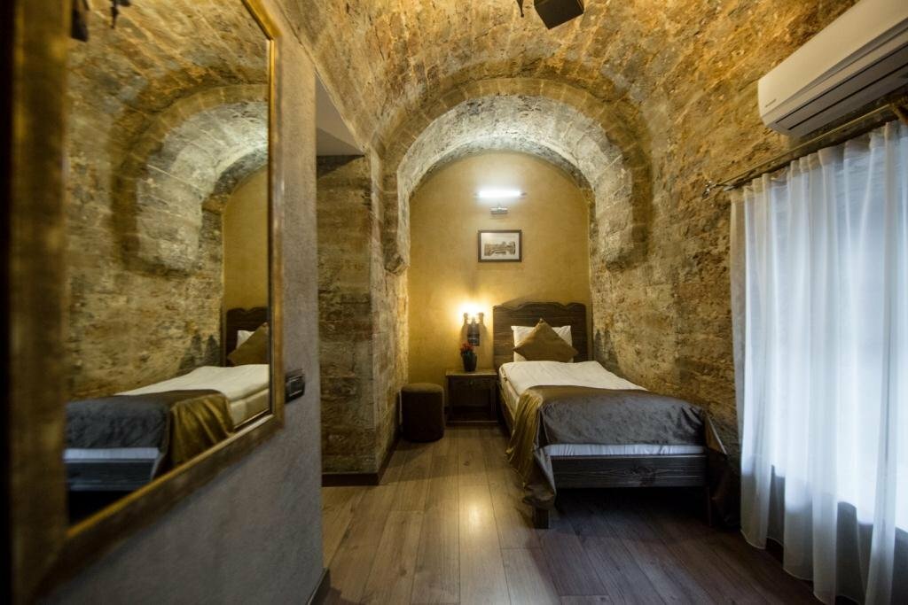 Passage & Spa Hotel