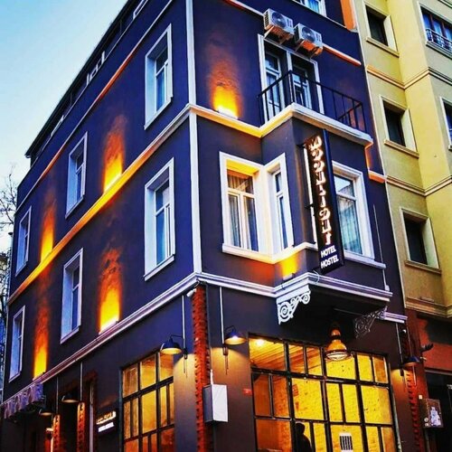 Moonlight Hotel&Hostel, Book Hostel / Vandrerhjem Kadıköy 