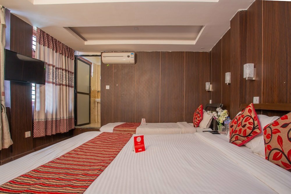 Holiday Inn