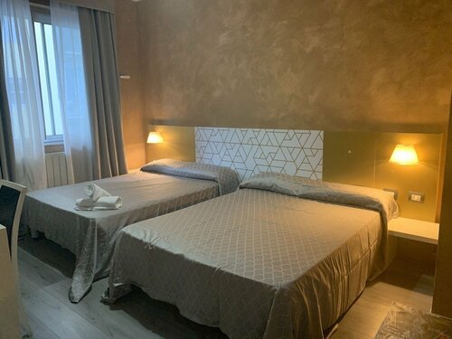 Lion Hostel Milano Centrale, Prenota Ostello Ostelli a Milano, vicino a Stazione Metro Loreto, Ostello