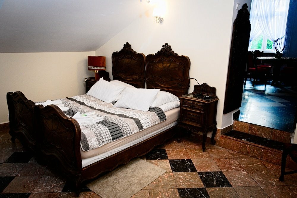 Hotel Pałac Tarnowskich