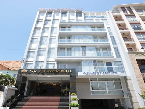 Sky Luck Hotel, Забронировать Отель Вунгтау Бариа-Вунгтау