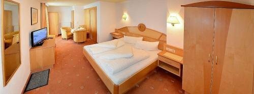 Hotel Garni Martina, Κράτηση  Sevastopolʼ Sevastopol