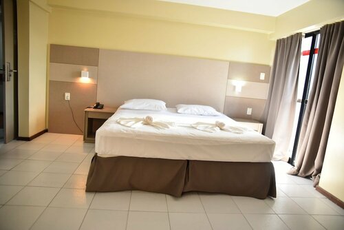 Manos Royal Hotel