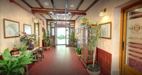 Hostal Castilla, Book Hostel Aranjuez Community of Madrid