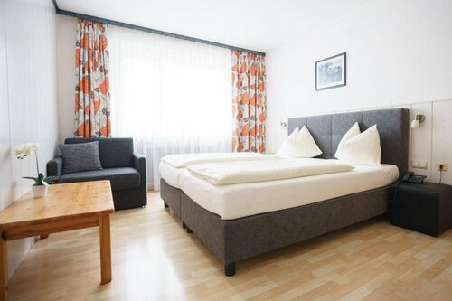 Hotel Drei Kreuz - Self Check In, Забронировать Отель Отели Окрестностей Зальцбурга 3 звезды, 3*