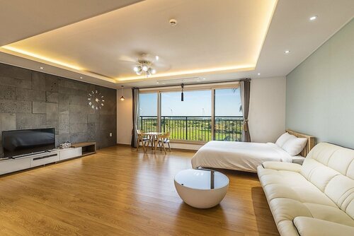 Jeju Blue & Sea, Забронировать Апарт-отель Апарт-отели Сонсан, Апарт-отель