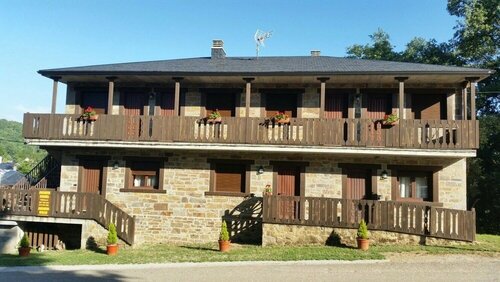 Apartamentos Sanabria, Book Lejlighed Galende 