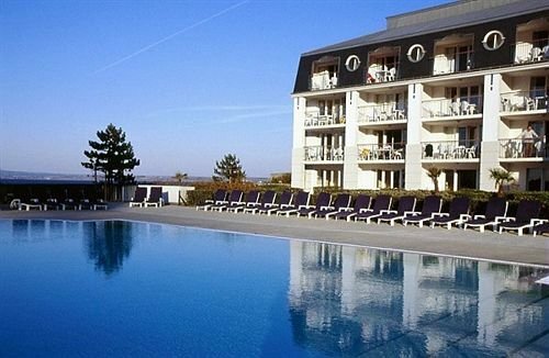 Les Sables Blancs, Забронировать Отель Отели Конкарно с завтраком, Завтраки