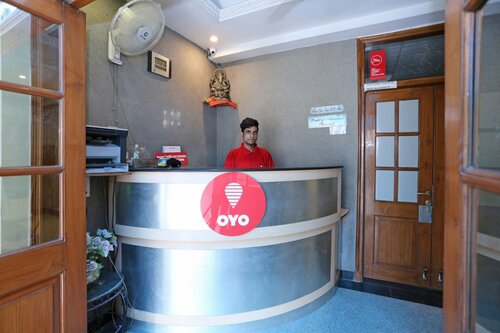 OYO 8761 Hotel Mall View, Забронировать Отель Гургаон 