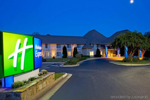 Baymont Inn & Suites Braselton, Prenota Hotel Braselton Georgia