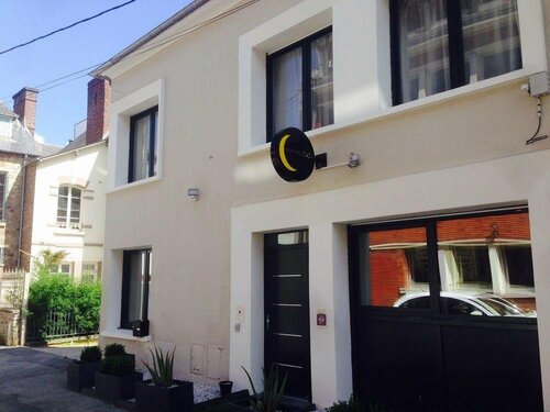 Apparts Rennes BnB Solferino, Забронировать Отель «постель и завтрак» Thabor - Saint-Hélier Ренн, рядом с Ренн