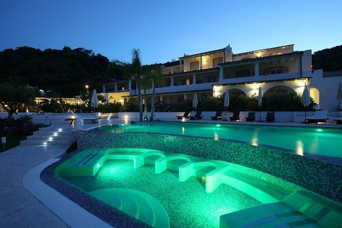 Hotel Mea - Aeolian Charme, Забронировать Отель Отели Липари с бассейном, Бассейн