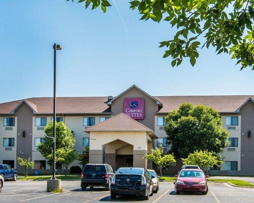 Comfort Suites, Забронировать Отель Каунсил-Блафс Айова, рядом с Выставочный центр Mid-America Center