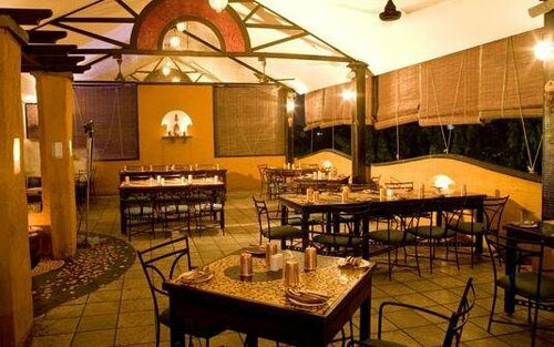 Southern Star,Bangalore, Забронировать Отель Бангалор штат Карнатака, рядом с German Consulate