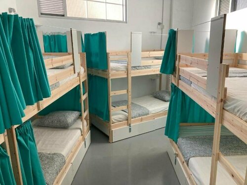 Medano Nest Hostel, Prenota Ostello Hotel economici a Tenerife
