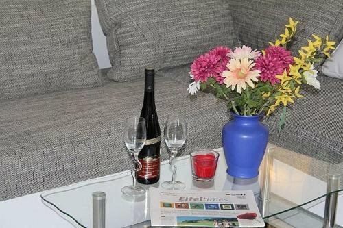 Apartments Weinbach, Varaa Huoneisto Schalkenmehren 