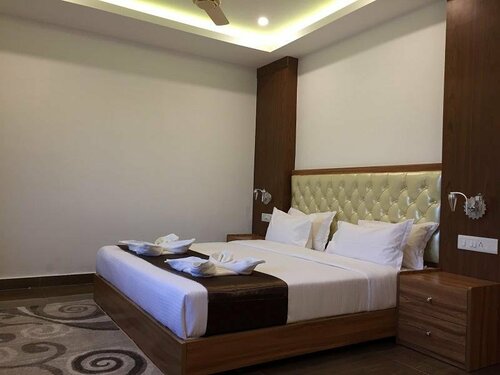 Wyndham Grand Yangon, Prenota Hotel Yangon downtown Yangon