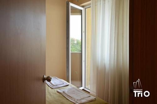 Hotel Tri "O" Topola, Buchen Sie Hotel  