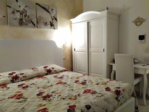 Affittacamere Golfo Della Luna, Забронировать Отель Специя Итальянская Ривьера, рядом с Центральный вокзал Специи