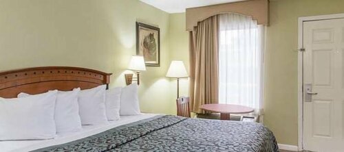 Days Inn by Wyndham Ormond Beach, Брондау Қонақ үй Ormond Beach Daytona Beach Area