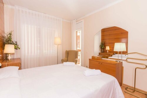 HomeHolidaysRentals Alcazar - Costa Barcelona, Забронировать Вилла Пинеда-де-Мар Коста-дель-Маресме