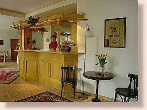 Hotel Garni Burgstemmer Hof, Reservar Hotel Nordstemmen 