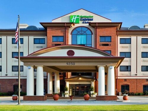 Stay Inn & Suites Montgomery, Varaa Hotelli Montgomery hotellit, joissa on uima-allas, Uima-allas