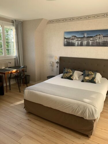 La Bonbonniere, Sure Hotel Collection by Best Western, Rezervați Hotel Talant Burgundia