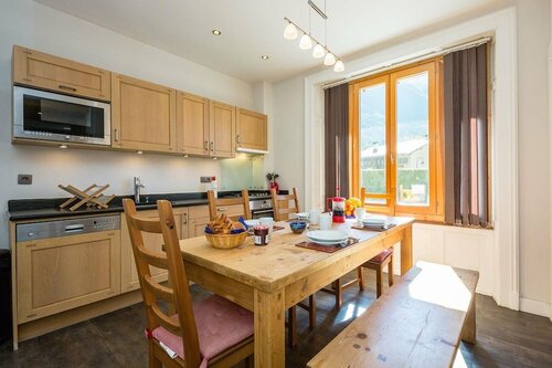 Lodge aux Praz, Book Hotel Hoteller i Rhône-Alps med parkering, Parkering