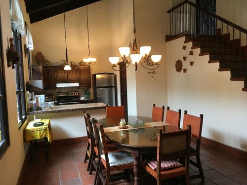 Casa de la Alameda, Rezervovat Rekreační dům Chaty v Zacatepeques, Chalupa