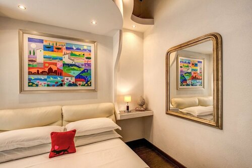 Piazza di Spagna Comfort Rooms, Book Pension Spagna Rom