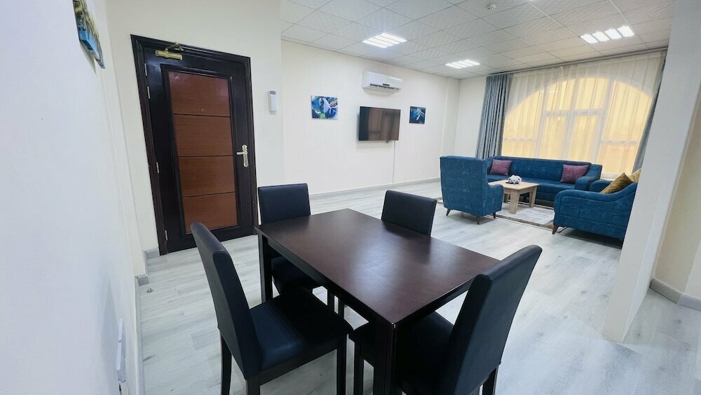 evane hotel suets
