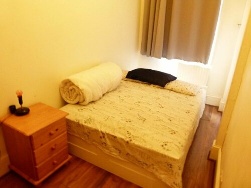 SS Property Hub - Family Apartment Barons Court, Забронировать Апартаменты/квартира Апартаменты Большого Лондона, Апартаменты/квартира