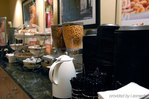 Comfort Inn & Suites Van Buren - Fort Smith, Book Hotel Hoteller i Ozark med morgenmad, Morgenmad